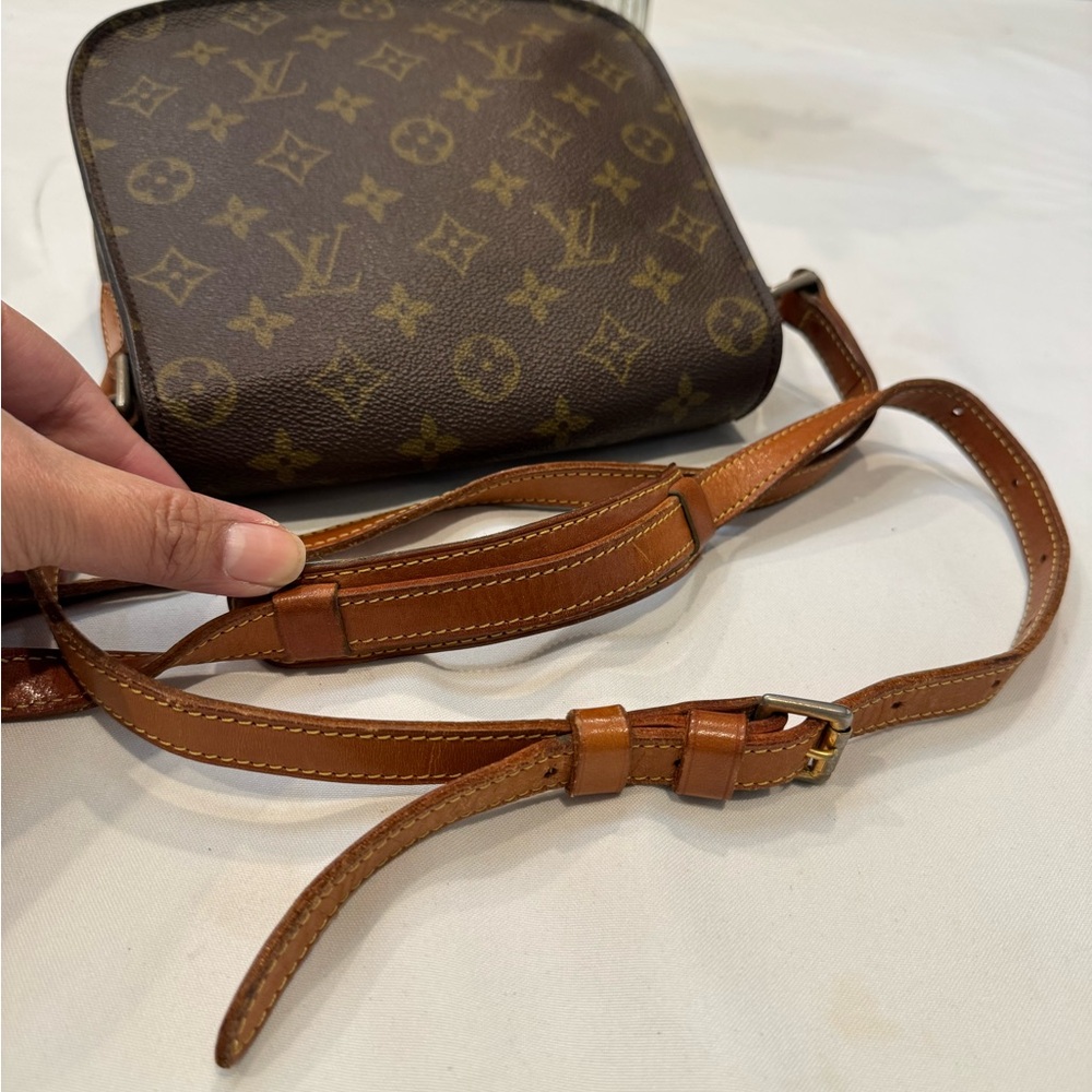 Authentic Louis Vuitton Saint Cloud Crossbody Bag - Picture 9 of 16